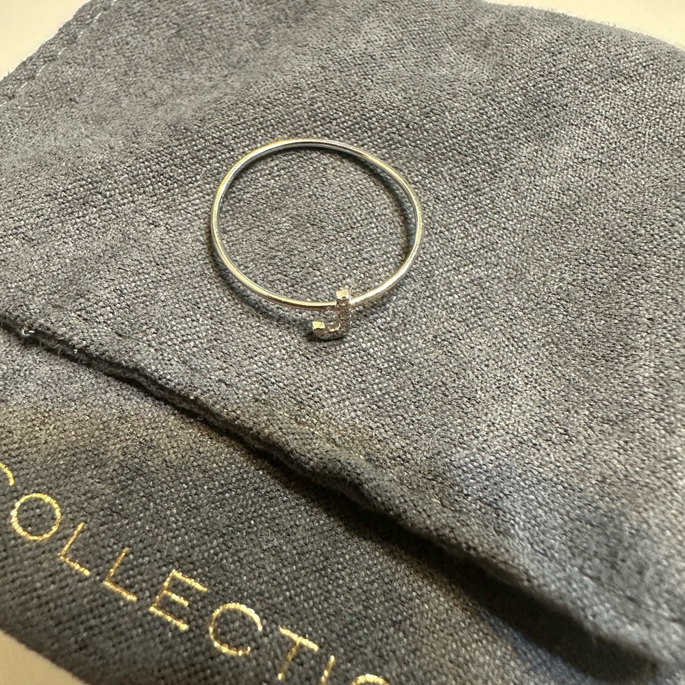 EF Collection | 14k White Gold Diamond J Initial Ring | Size 7 - Picture 4 of 6